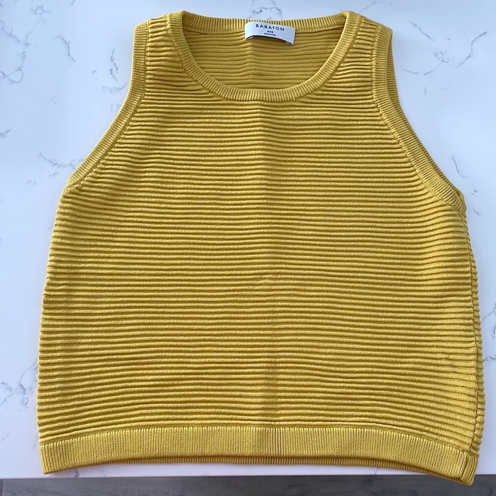 Aritzia Babaton | ribbed crop tank | NWOT